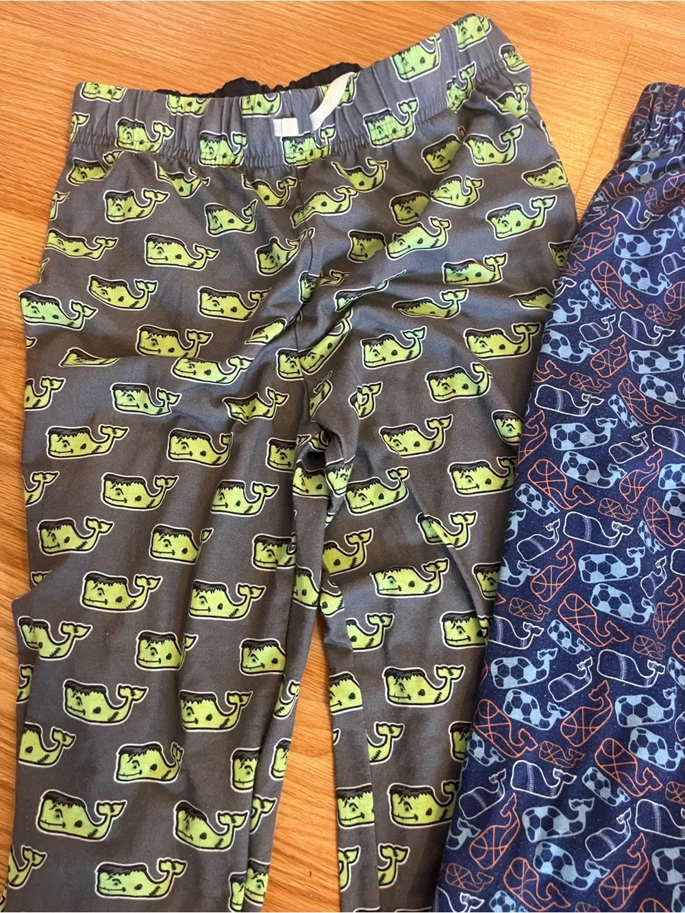 Vineyard Vines set three
